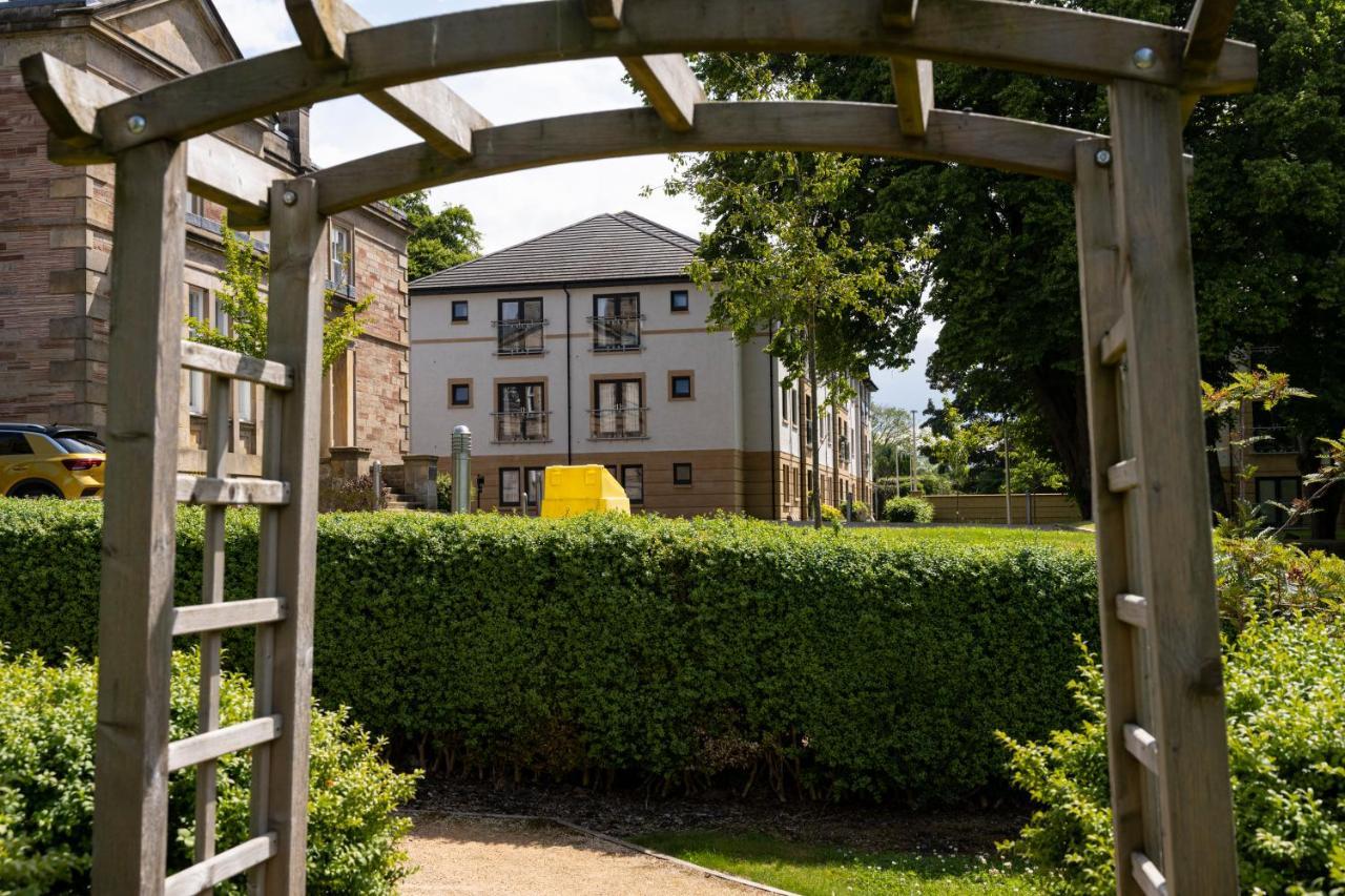 Inverness City Suites Εξωτερικό φωτογραφία